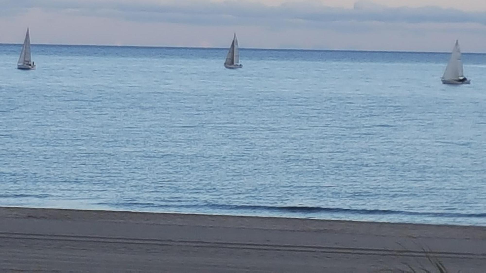 Chambres D'Hotes Un Ete Sans Fin A 50 M De La Plage A Canet Plage Eksteriør bilde